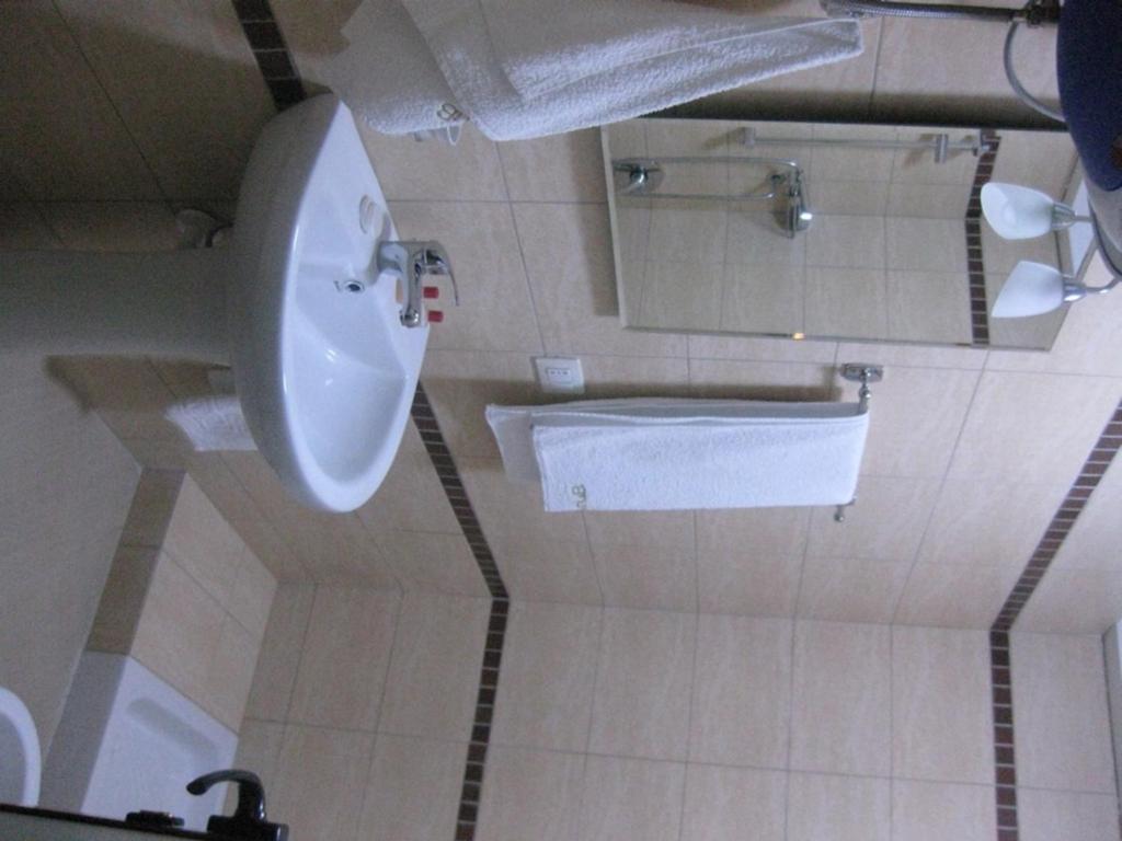 Hotel Marub Rubik Chambre photo